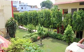 Singh Guest House Varanasi